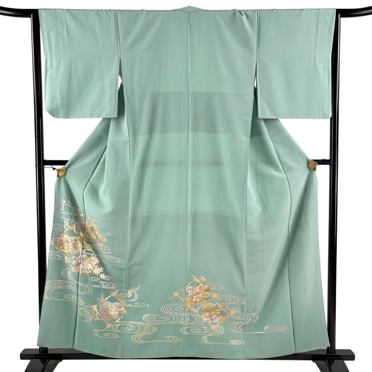 色留袖 身丈156.5cm 裄丈64cm M 袷 和田光正 落款 蜀江文 草花 金銀彩 ラメ 薄青緑 正絹 逸品 【中古】