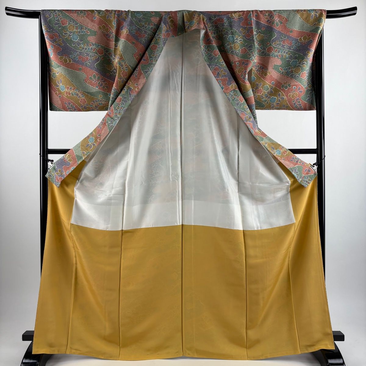 【美品】 小紋 身丈168.5cm 裄丈68cm L 袷 袋帯セット 霞霞 草花 ピンクベージュ 正絹 名品 【中古】