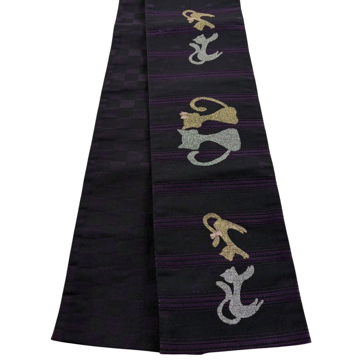 半幅帯 優品 猫 段縞 箔 黒 化繊 【中古】