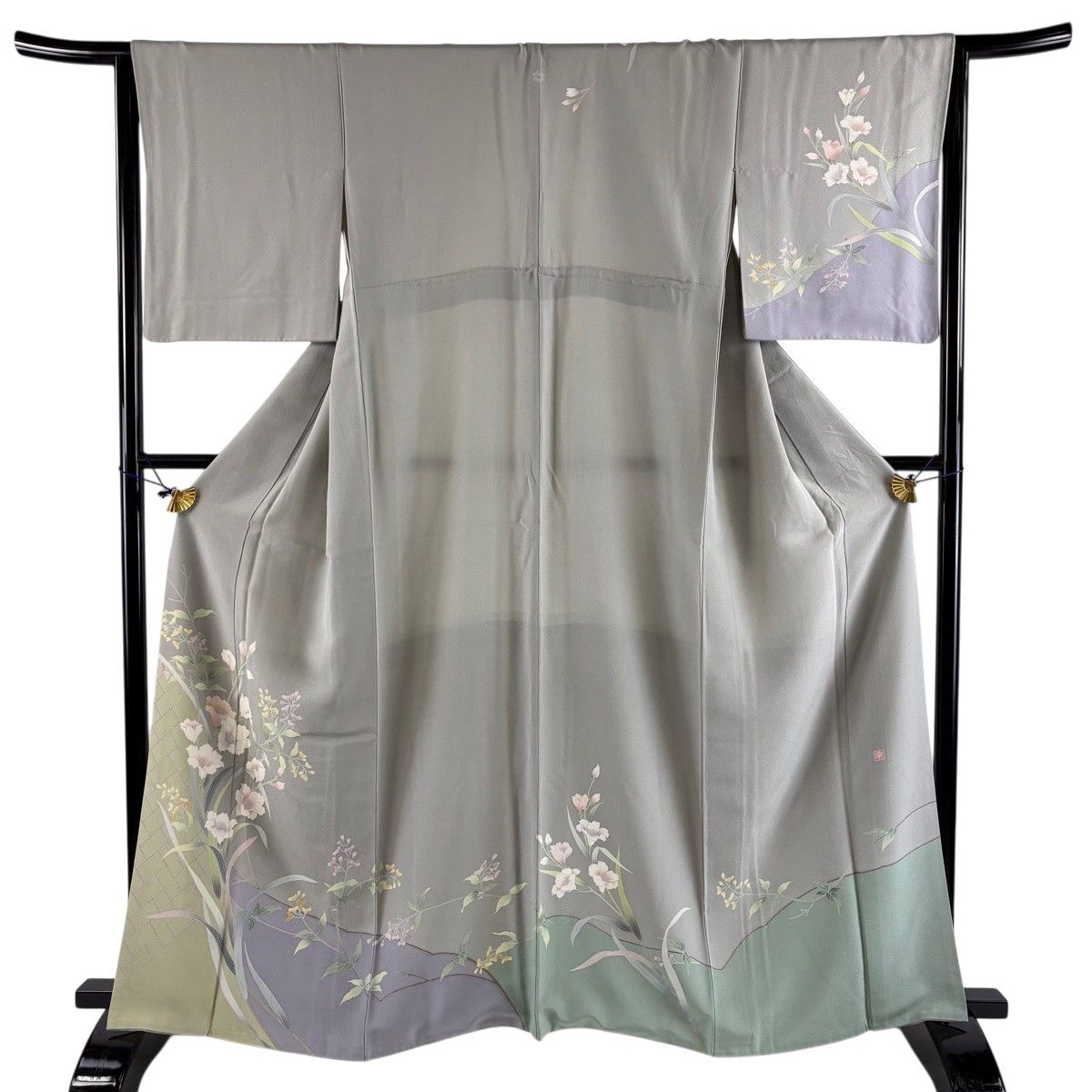 訪問着 身丈161cm 裄丈64cm M 袷 落款 草花 桧垣 染め分け 灰色 正絹 秀品 一つ紋 【中古】