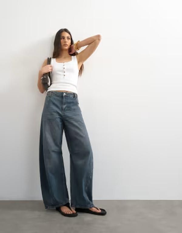 トップショップ レディース ボトムス デニムパンツ ジーンズ Topshop Horseshoe high rise barrel jeansblack Blue black ブラック