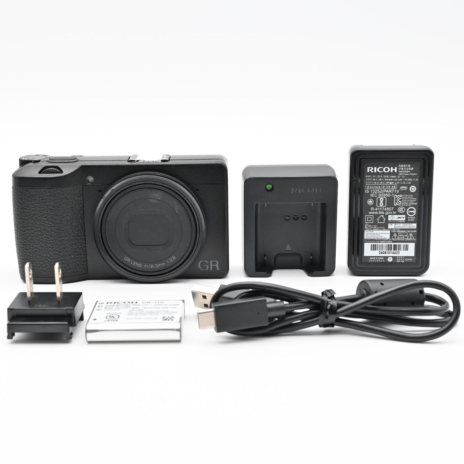 RICOH GR III ショット数 5903回 別売り充電器BJ-11付 - メルカリ