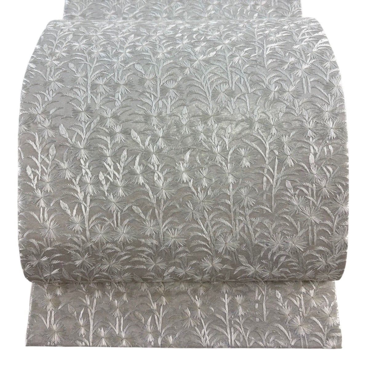 【美品】 袋帯 逸品 草花 箔 銀色 六通 正絹 【中古】 25,350円