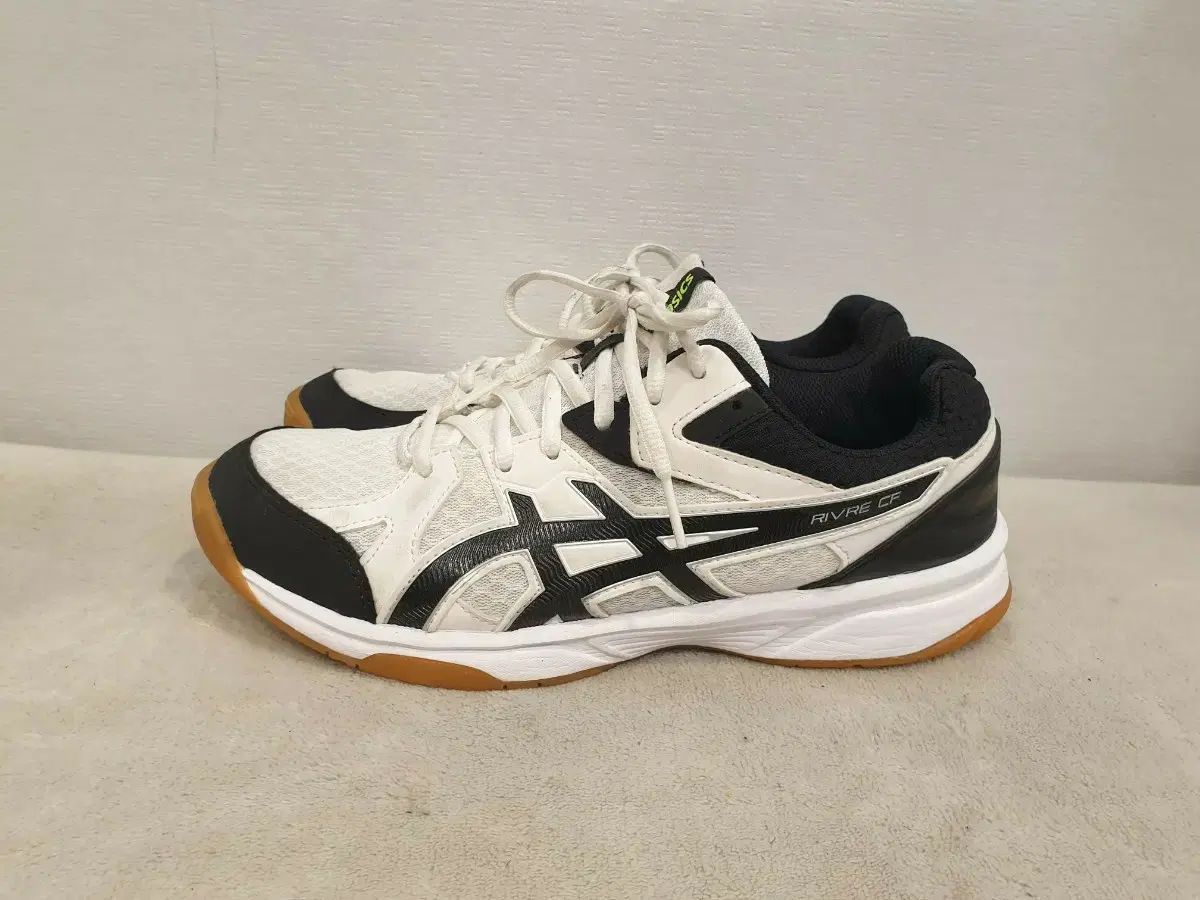 asics ユニセックス リブレ CF インドア スポーツシューズ バレーボール 卓球 バドミントン 255