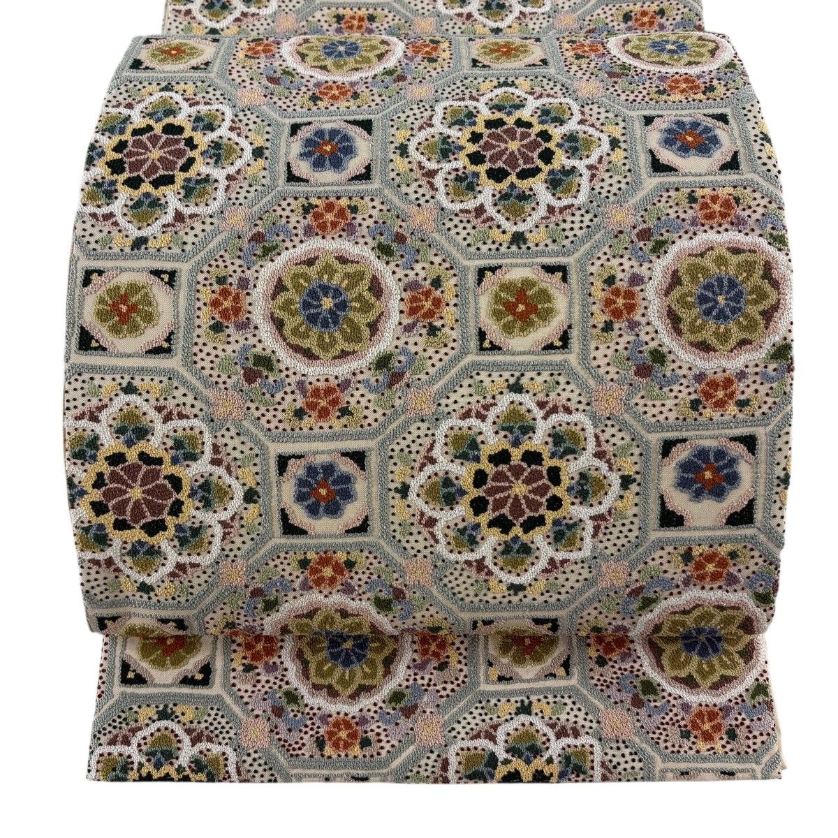 【美品】 袋帯 逸品 蜀江華文 草花 相良刺繍 ベージュ 六通 正絹 【中古】