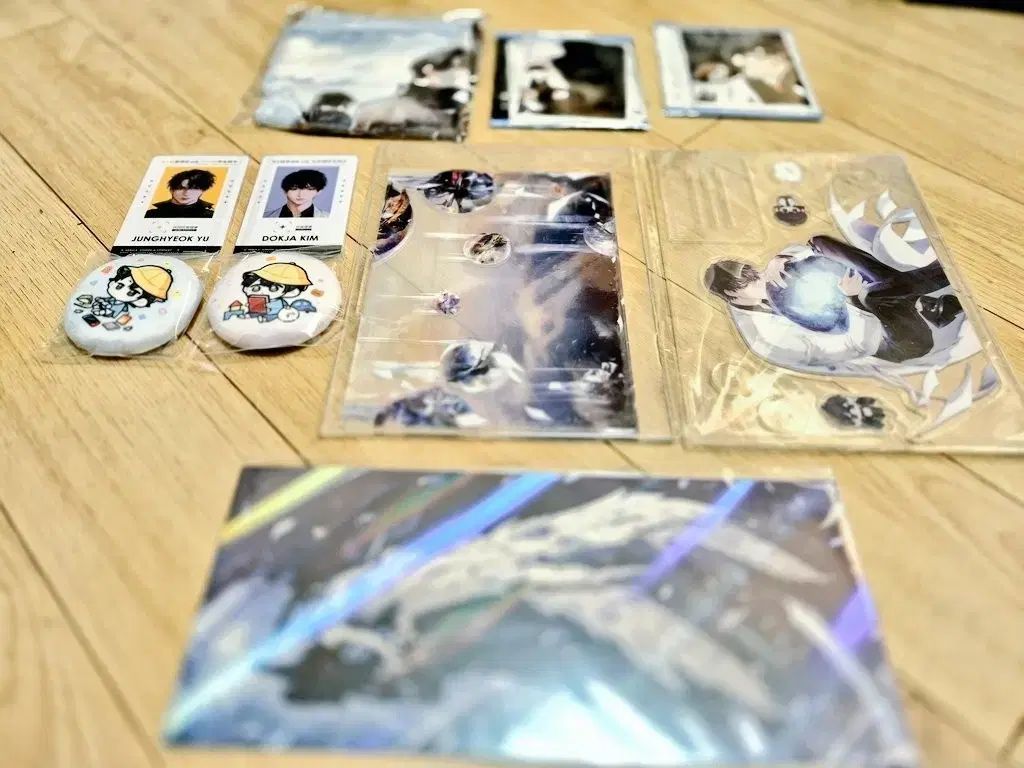 全知的な読者の視点から 台湾版 11-12 ポップアップ 社員証風カード 金獨子 アクリル スタンド バッジ ステッカー