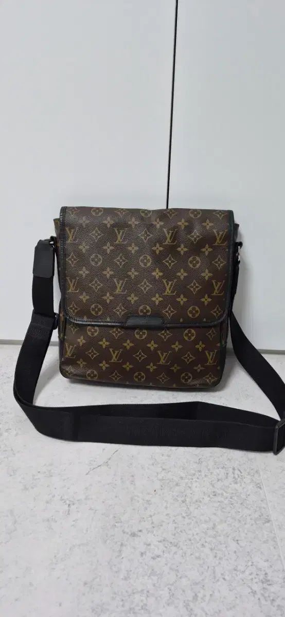 正規品 Louis Vuitton ルイヴィトン マカサー クロスバック バッグ