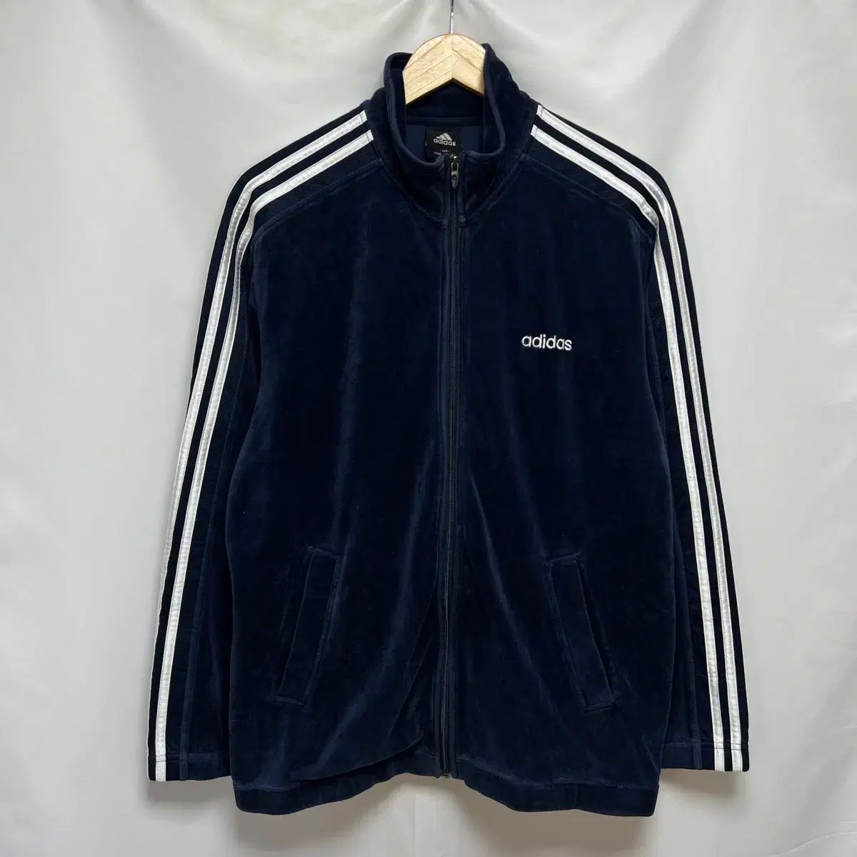 正規品/100 アディダス 3本線 ベルベット ネイビー トラックジャージ/ジャージ
