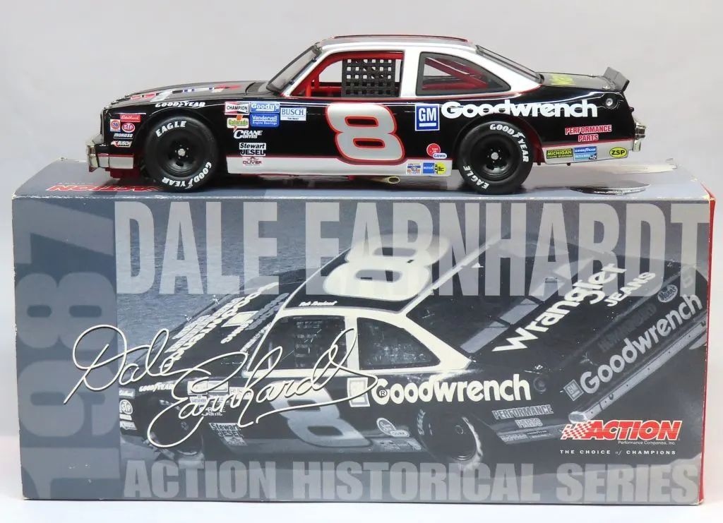 【中古】ミニカー 1/24 Dale Earnhardt GM Goodwrench Performance Parts 1987 Nova #8(ブラック×シルバー) [101137]