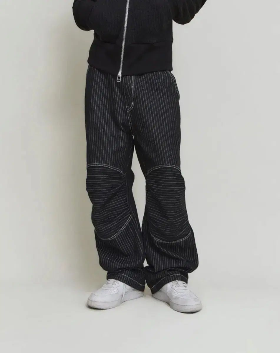 PARADIGM フィルム デニム ストライプ ダブルニー パンツ 新品 先着順 セール
