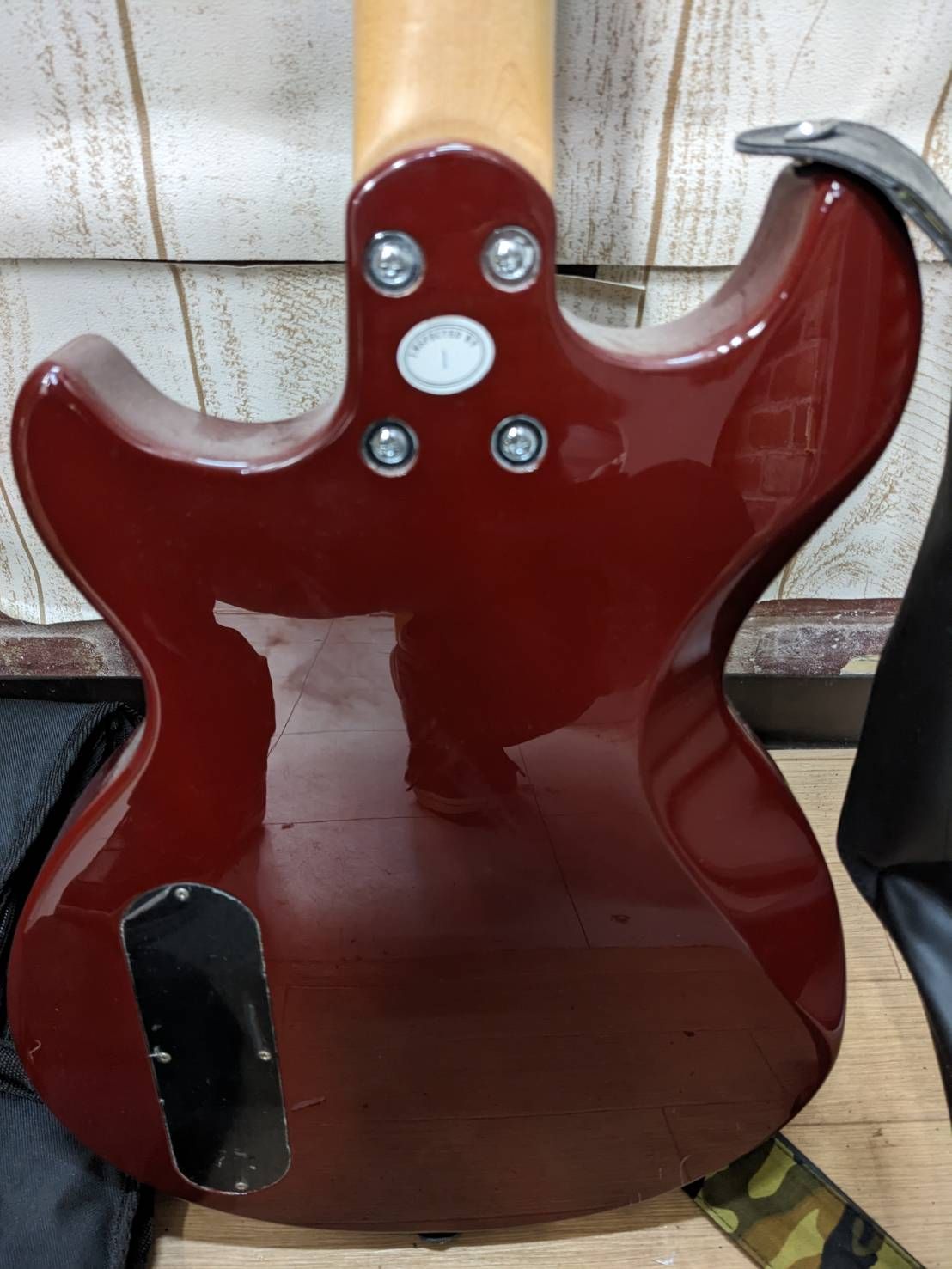 S96835 C.Rich BCリッチ エレキギター 赤 レッド系 ソフトケース