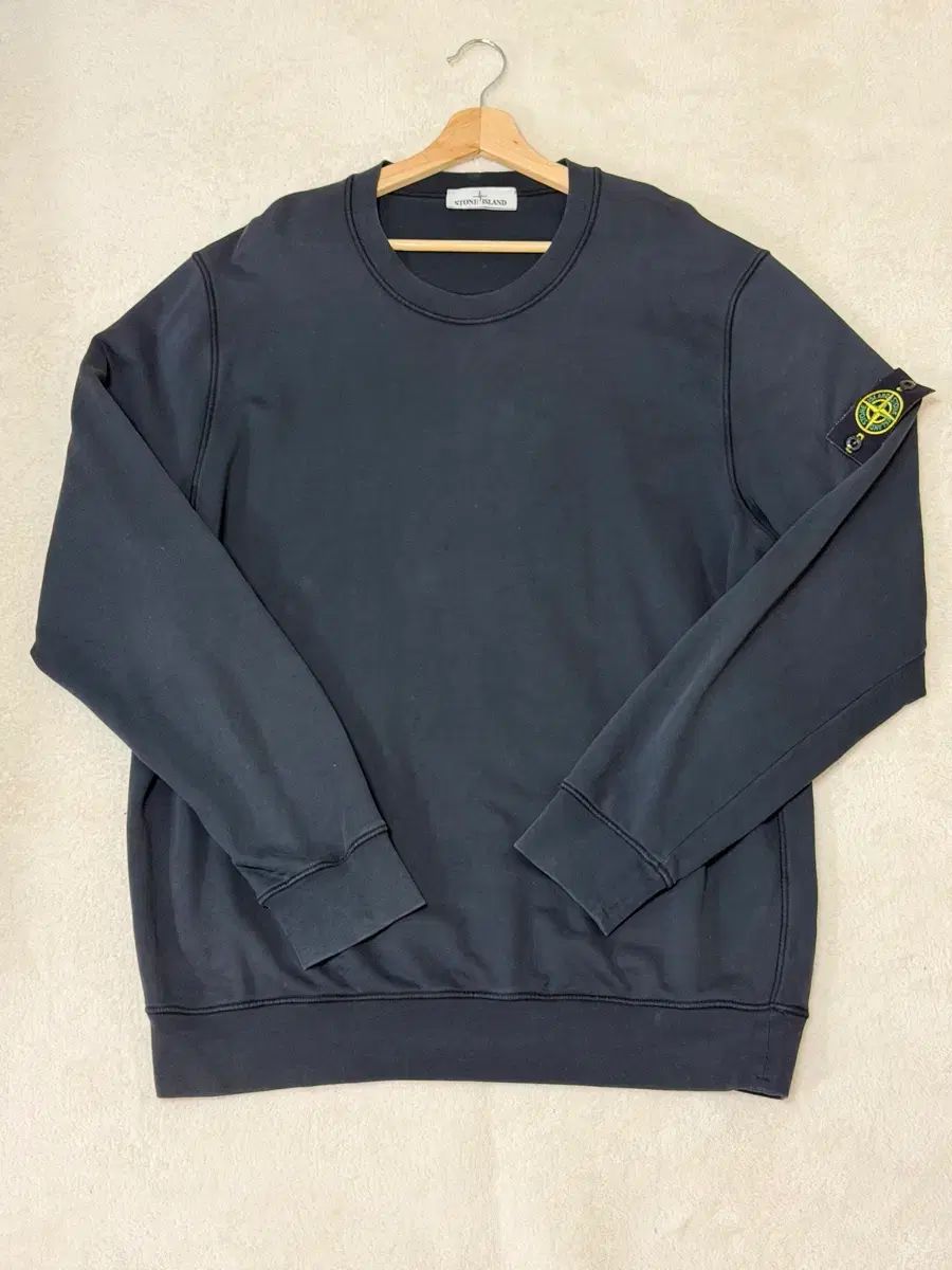STONE ISLAND ストーンアイランド 羅針盤ワッペン ロゴ A級 スウェット 出品