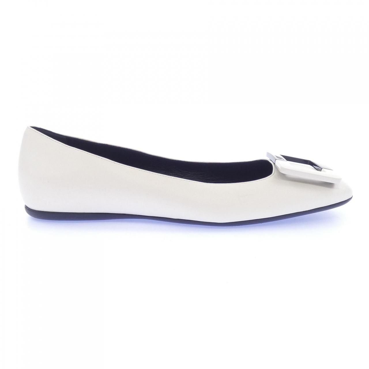 ロジェヴィヴィエ ROGER VIVIER フラットシューズ