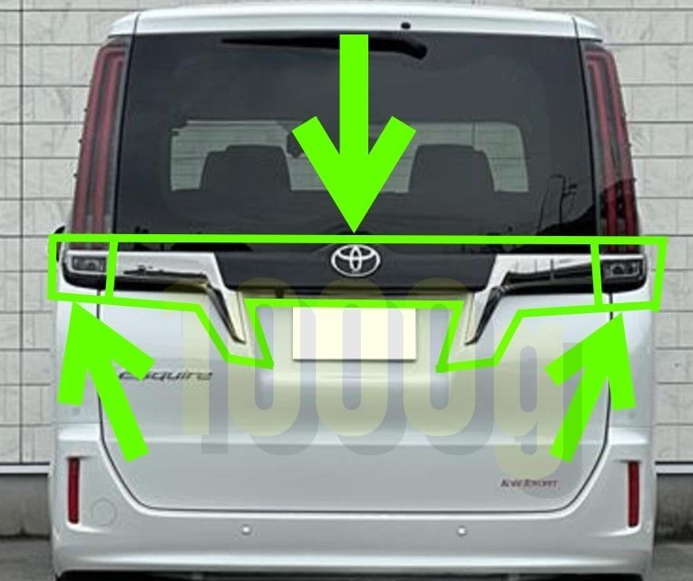 【トヨタ純正新品】TOYOTA 未使用品 ★超希少★エスクァイア 80 左右 センターガーニッシュ ３点セット スモークメッキタイプ