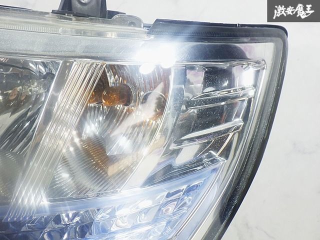 日産 純正 E51/NE51/MNE51 エルグランド 後期 HID ヘッドライト ヘッド