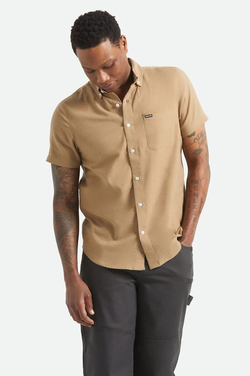 ブリクストン メンズ ボトムス ハーフパンツ・ショーツ オックスフォード シャツ BRIXTON Mensanford Oxford Woven Short Sleeve Shirt Khaki カー 13,636円