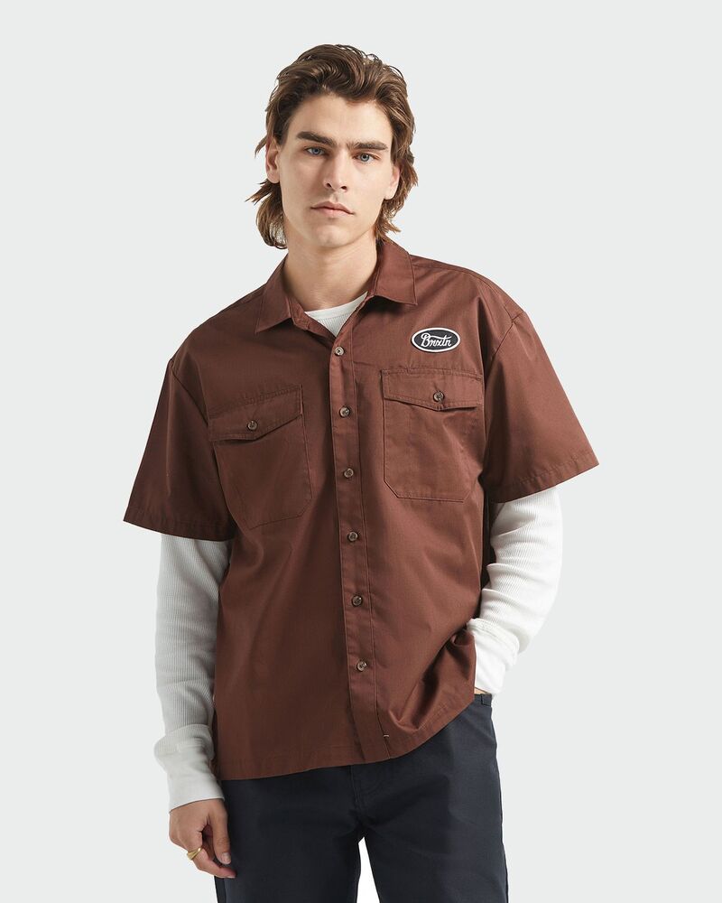 ブリクストン メンズ ボトムス ハーフパンツ・ショーツ シャツ BRIXTON Mens Builders Olson Woven Short Sleeve Shirt Chocolate チョコレー 19,330円