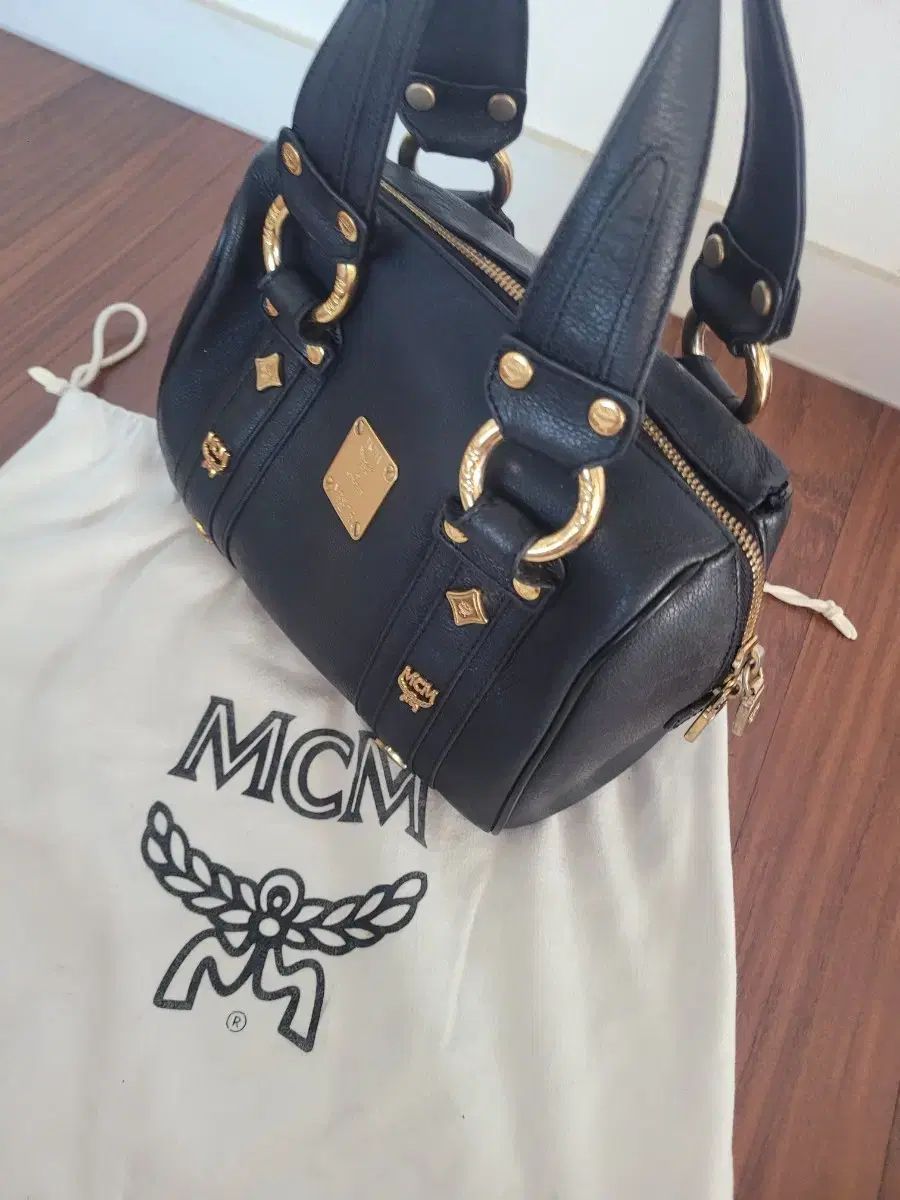 MCM レディース ブラック トートバッグ 正規品