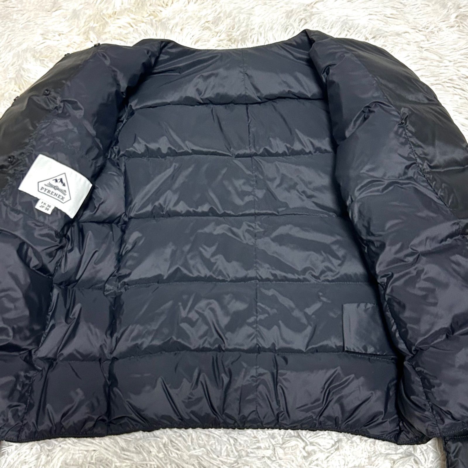 未使用級極美品 pyrenex ピレネックス CANNES カンヌ ノーカラーダウン
