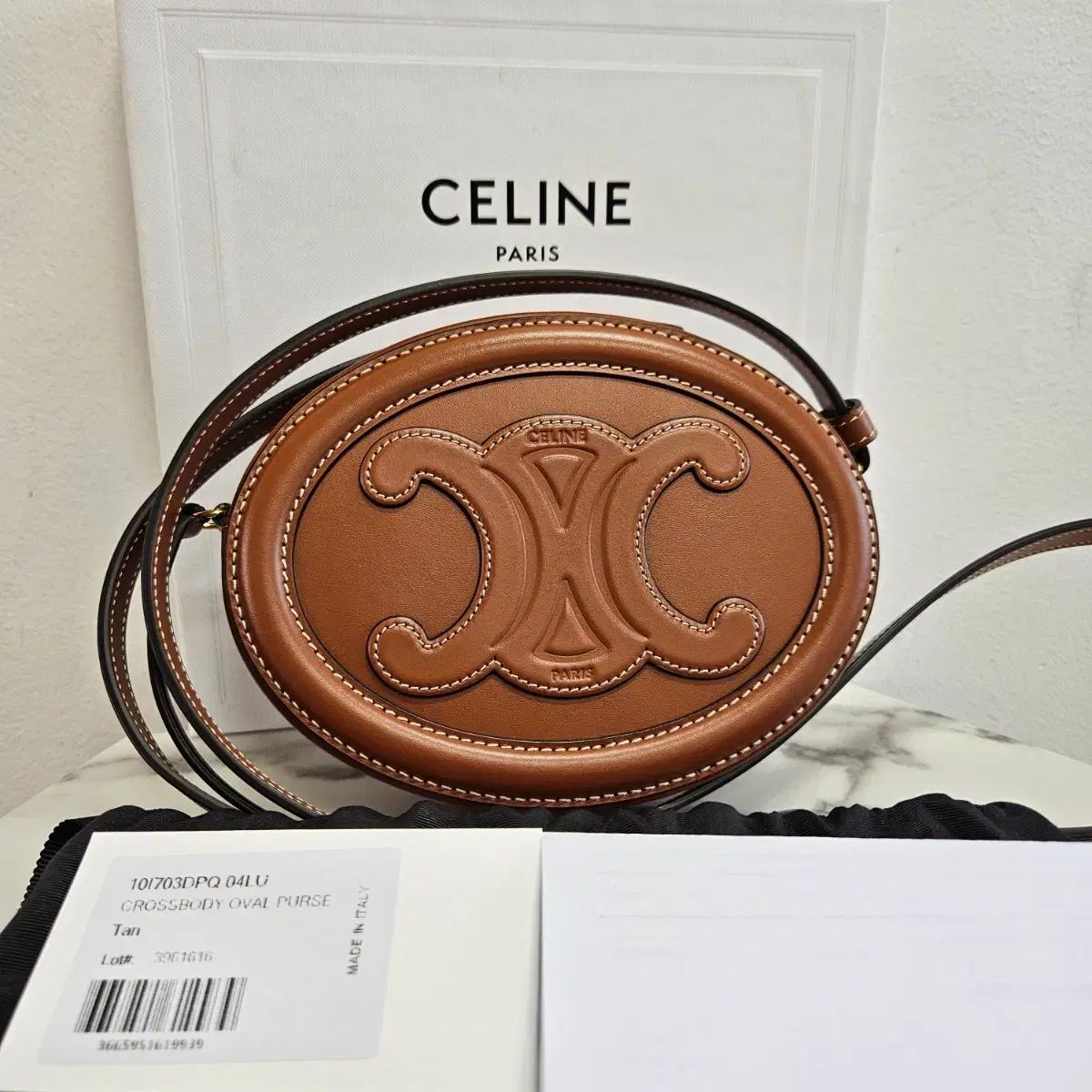Celine セリーヌ オーヴァルパール ミニバッグ クロスバッグ