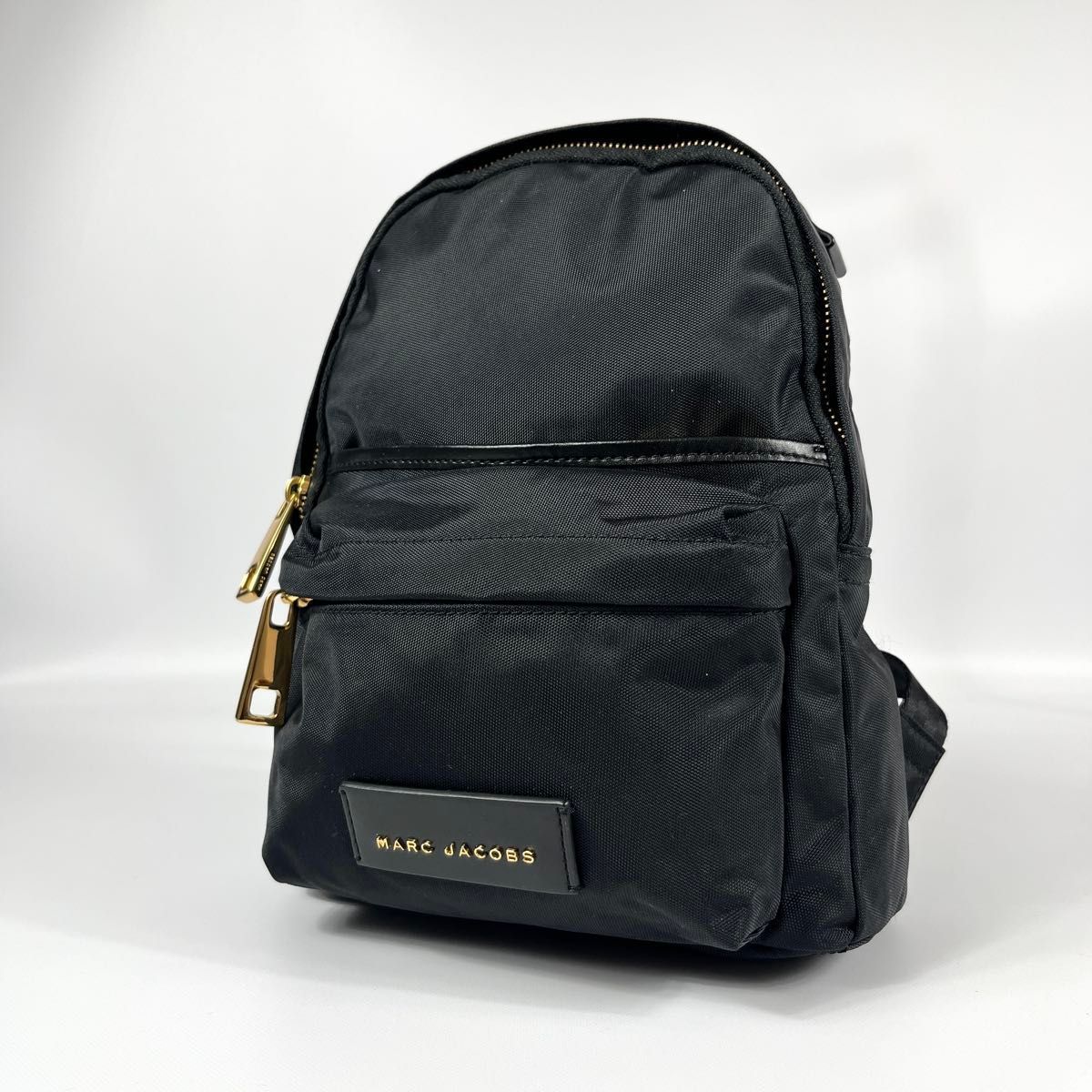 美品 MARC JACOBS マークジェイコブス バックパック リュック ミニリュック ナイロン 黒 ブラック ゴールド金具