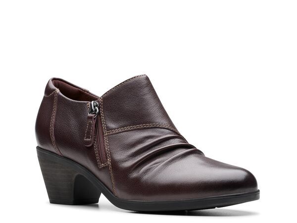 クラークス レディース シューズ ブーツ・レインブーツ Clarks Emily Braley Bootie Dark Brown ブラウン