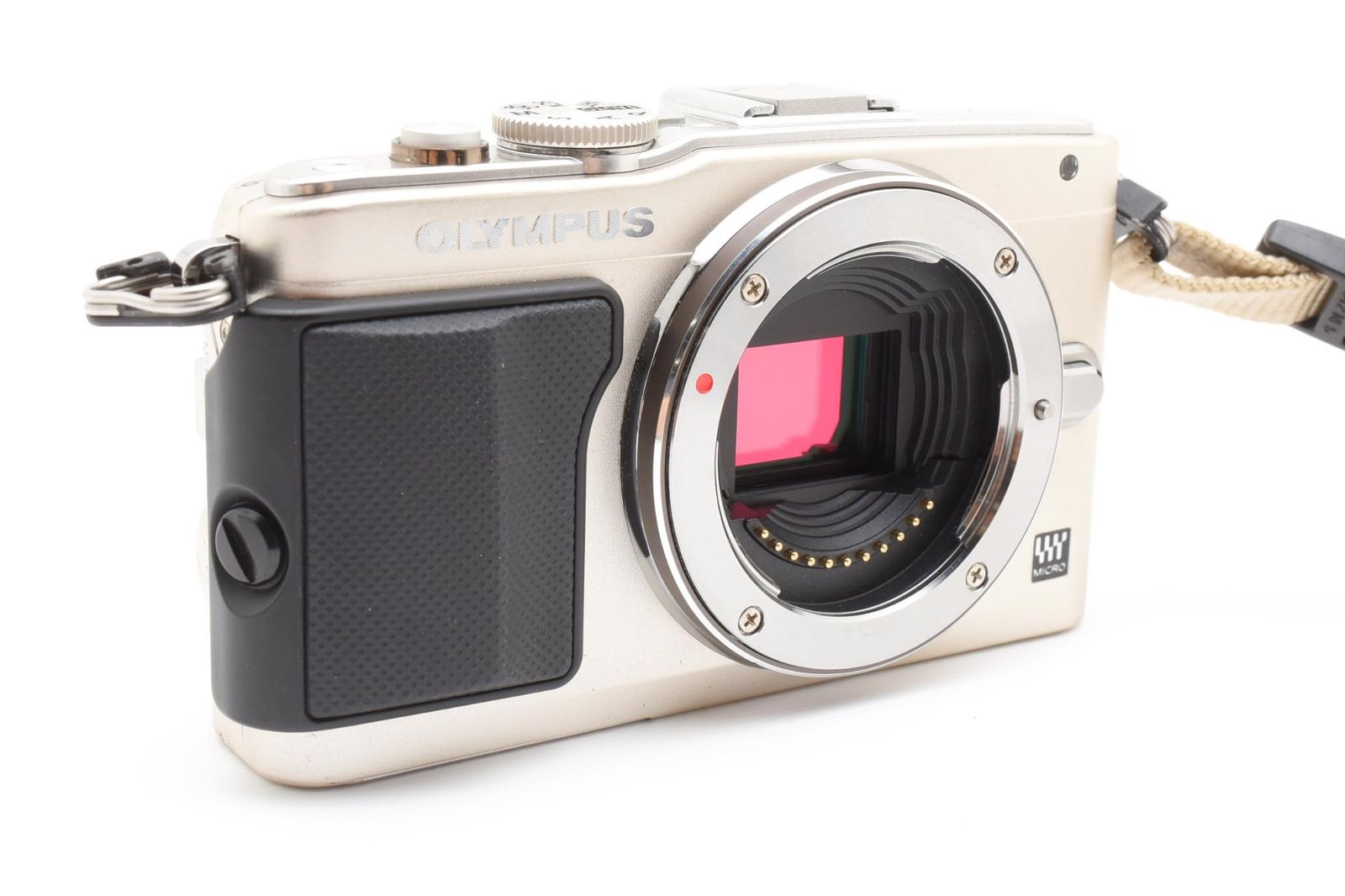 実用品 箱あり Olympus オリンパス PEN Lite E-PL6 シルバー ボディ