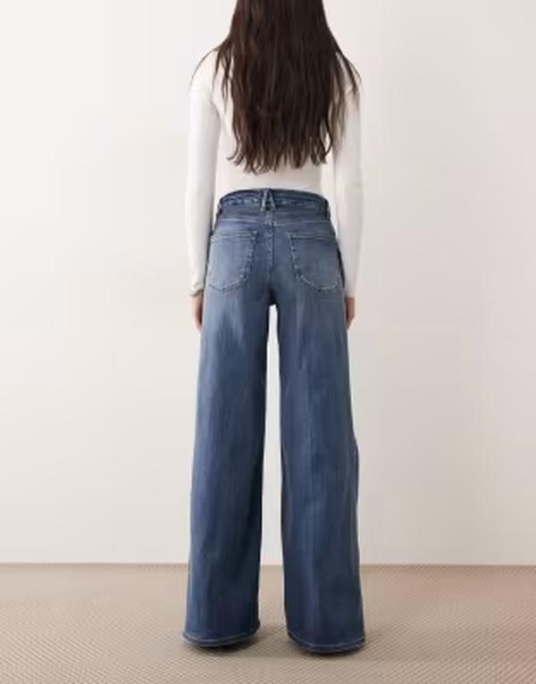グッドアメリカン レディース ボトムス デニムパンツ ジーンズ Good American Good Waist palazzo jeans in mid blue wash Indigo 1154