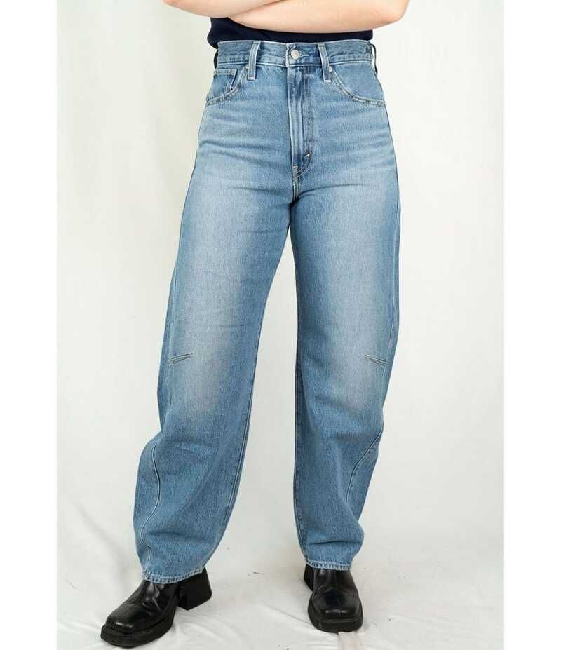 リーバイス レディース ボトムス デニムパンツ ジーンズ LevisR Cinched High Rise Barrel Leg Jeans Let Love In