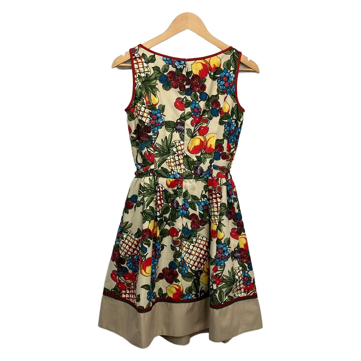 M'S GRACY ノースリーブワンピース 38 赤色 M'S GRACY(エムズグレイシー) ワンピース サイズ38 M レディース美品
