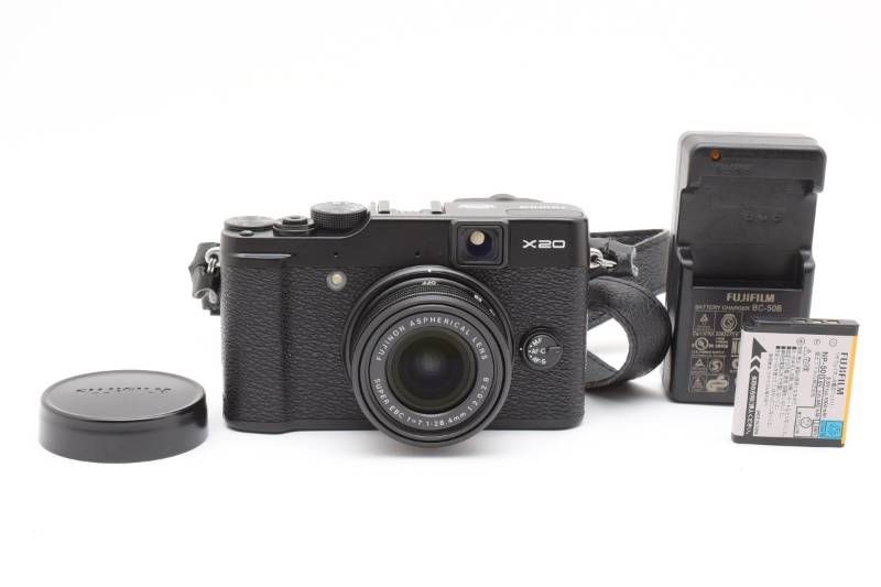 実用光学美品 状態良 Fujifilm 富士フィルム X20 黒 ブラック