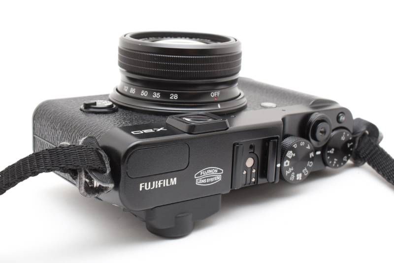 実用光学美品 状態良 Fujifilm 富士フィルム X20 黒 ブラック