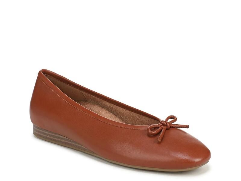 バイオニック レディース シューズ パンプス VionicLarissa Ballet Flat Cognac Tan タン