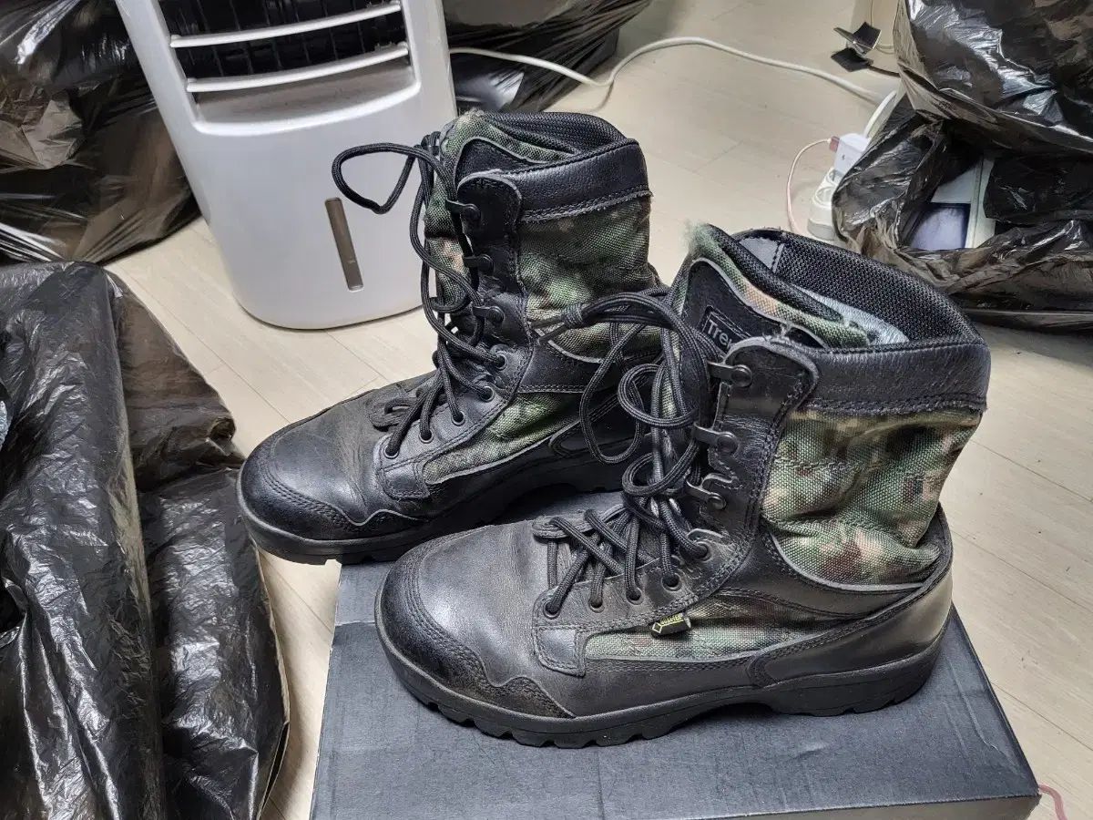 トレクスタ GORE-TEX ゴアテックス ミリタリーブーツ 260mm 状態 良し