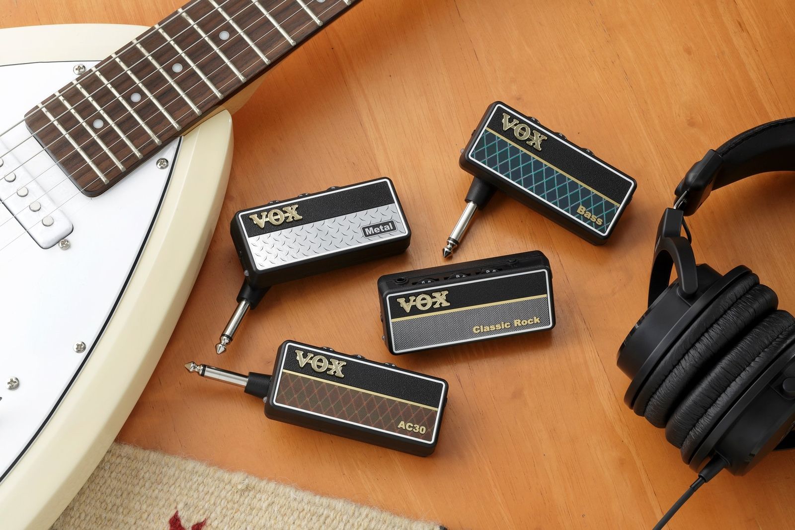 VOX ヘッドフォン ギターアンプ amPlug2 Classic Rock ケーブル不要 ギターに直接プラグ・イン 自宅練習に最適 電池駆動 エフェクト内蔵 UK製ハイゲインサウンド [Classic Rock]