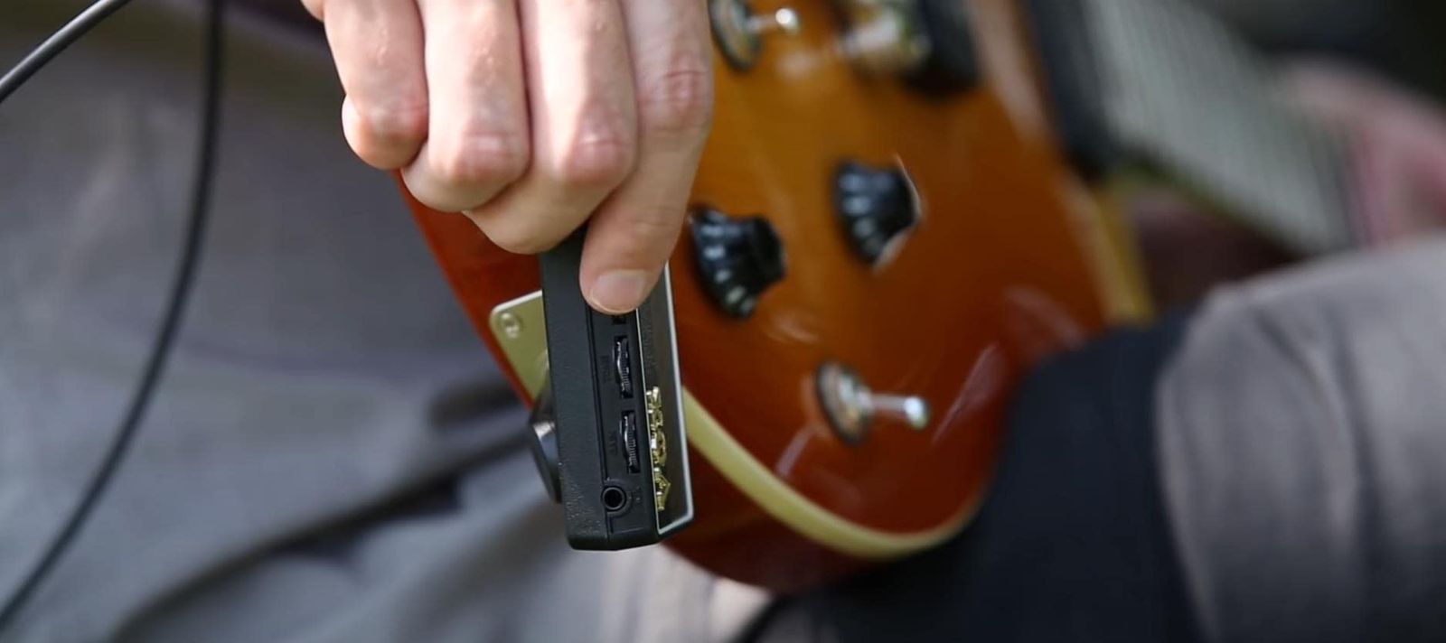 VOX ヘッドフォン ギターアンプ amPlug2 Classic Rock ケーブル不要 ギターに直接プラグ・イン 自宅練習に最適 電池駆動 エフェクト内蔵 UK製ハイゲインサウンド [Classic Rock]