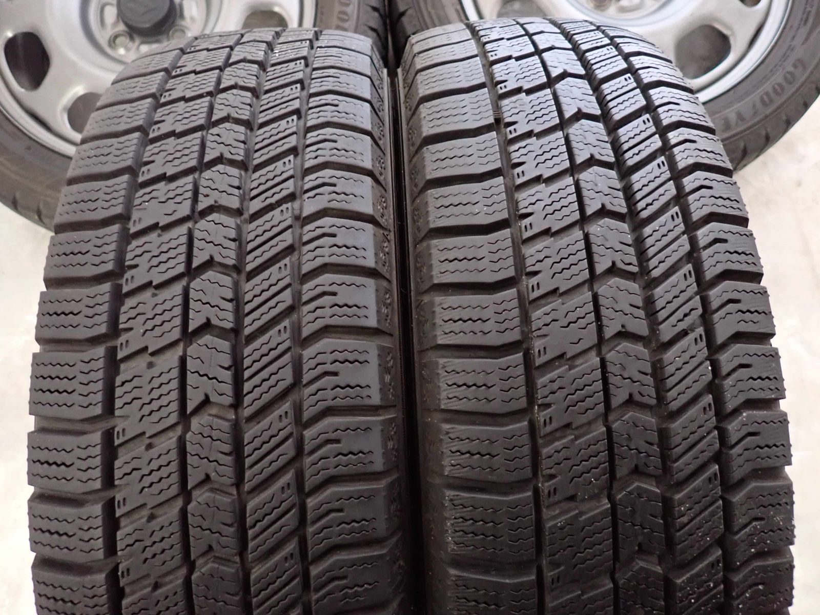 冬4本SET 会社宛 送料無料 165/60R15×4.5J 77Q グッドイヤー アイス
