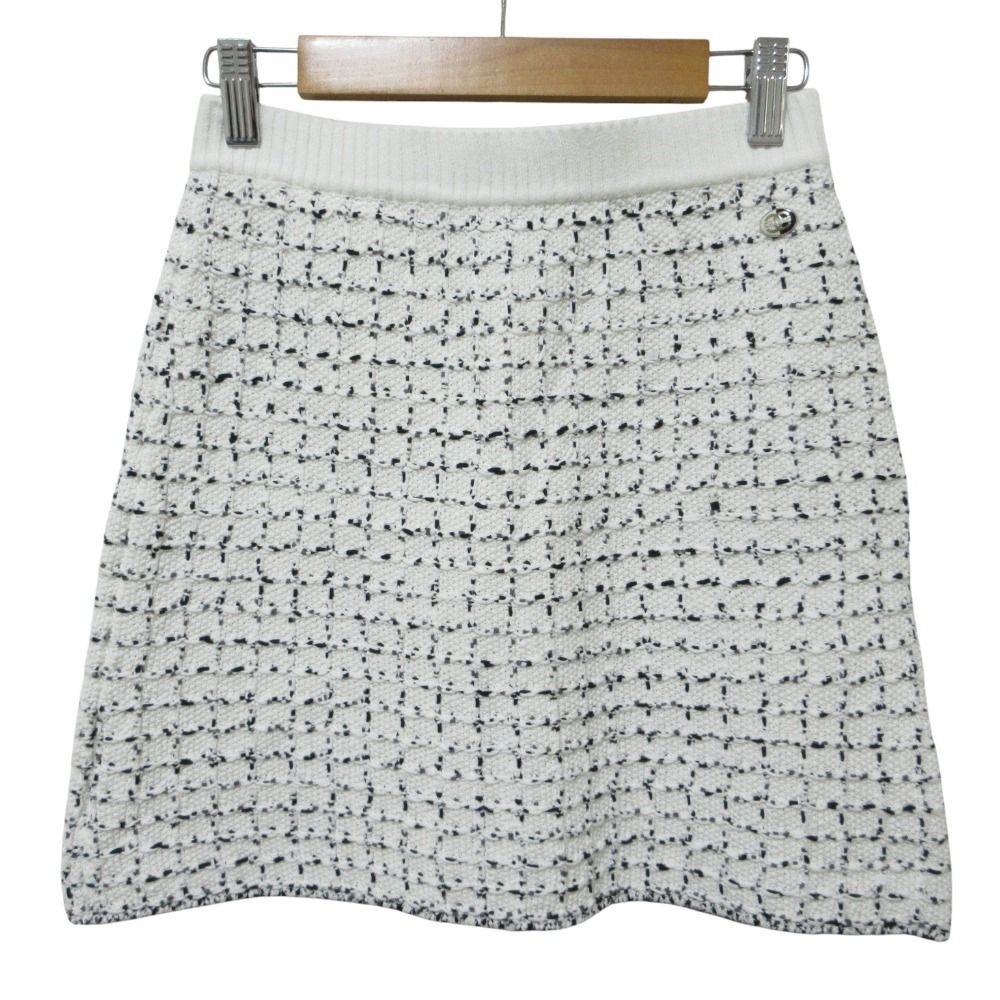 良品 CHANEL シャネル ココマーク ツイード イージー ミニスカート P56153 サイズ34 ホワイト ブラック レディース 古着 中古 USED