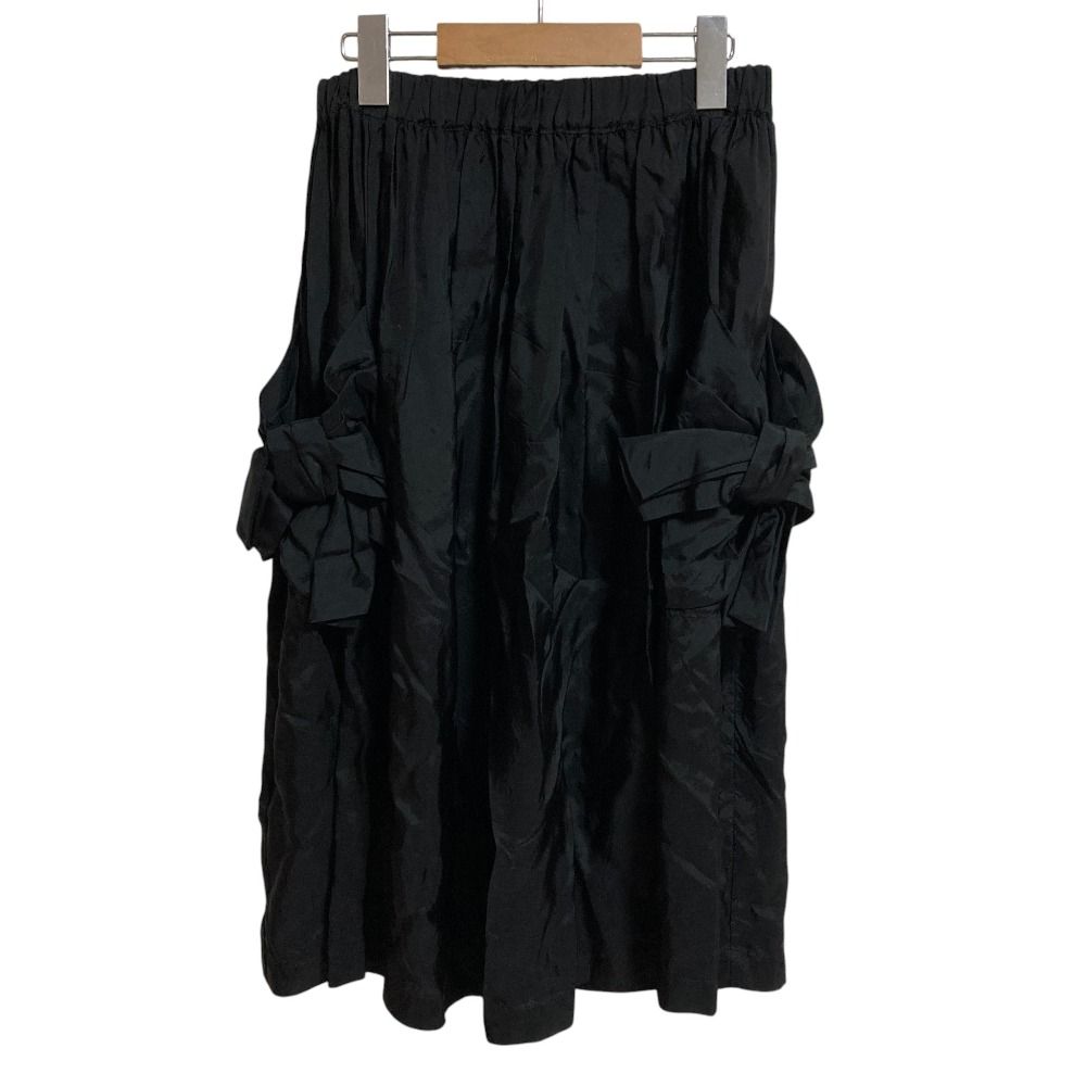 美品 COMME des GARCONS コムコム コムデギャルソン サイドリボン サテン ギャザースカート サイズXS ブラック レディース 古着 中古 USED