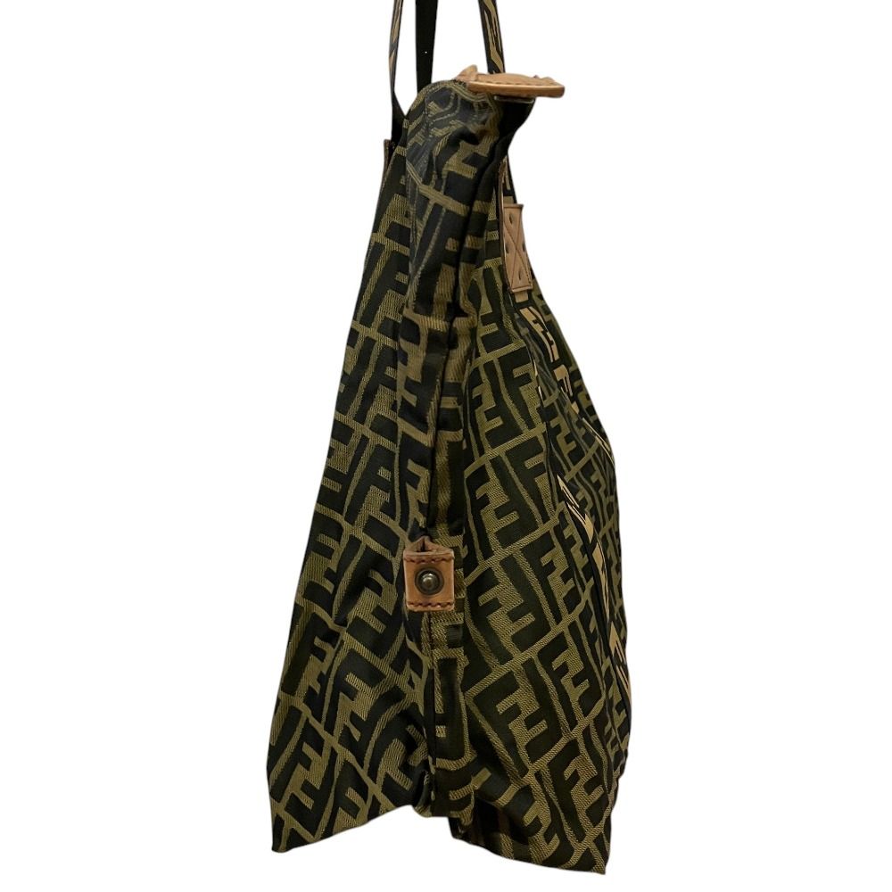 新品同様 FENDI フェンディ ズッカ柄 レザーロゴ ボストンバッグ