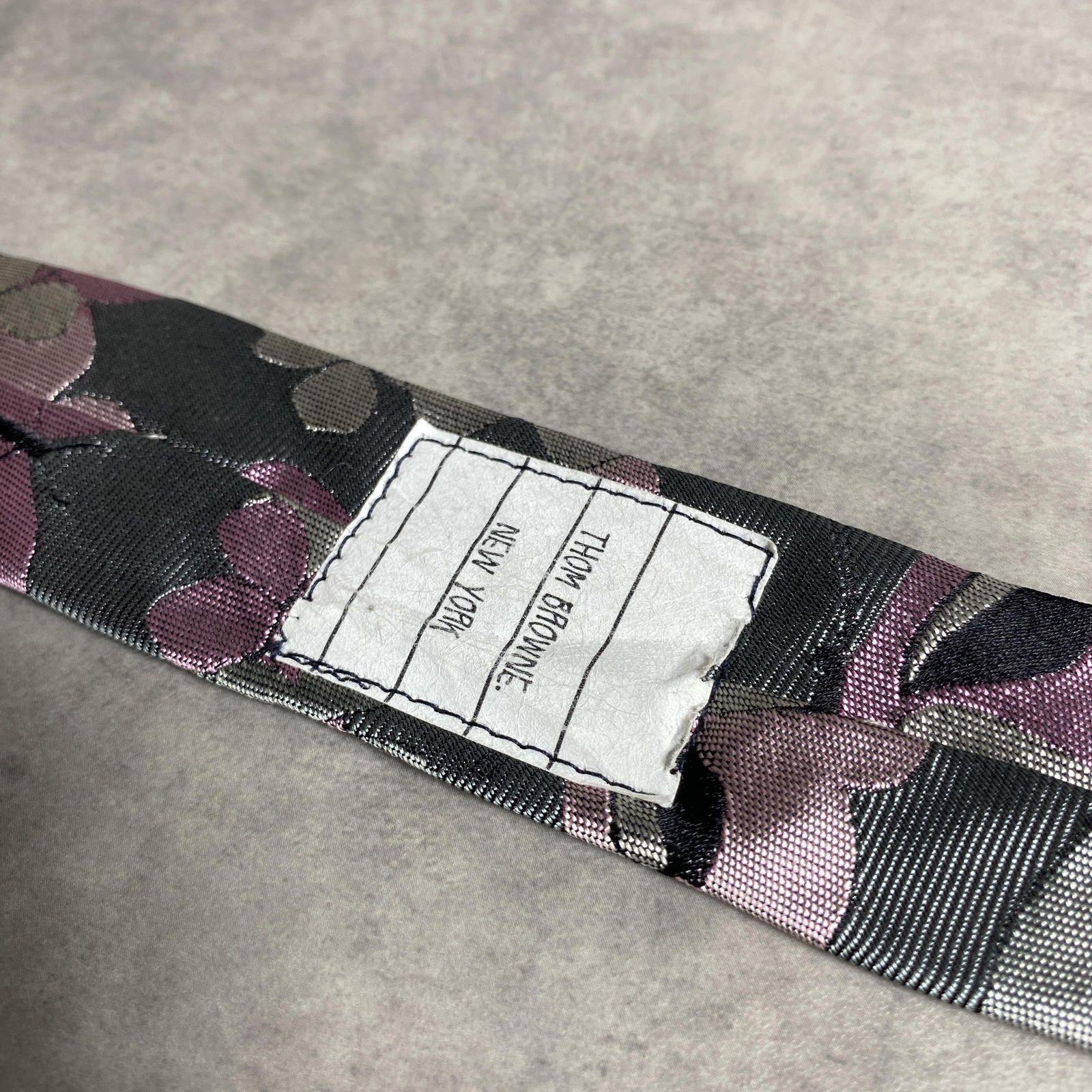 THOM BROWNE 花柄 ネクタイ PQ468◇THOM BROWNE : USA製 蝶々/ 花柄 シルクネクタイ◇ピンク
