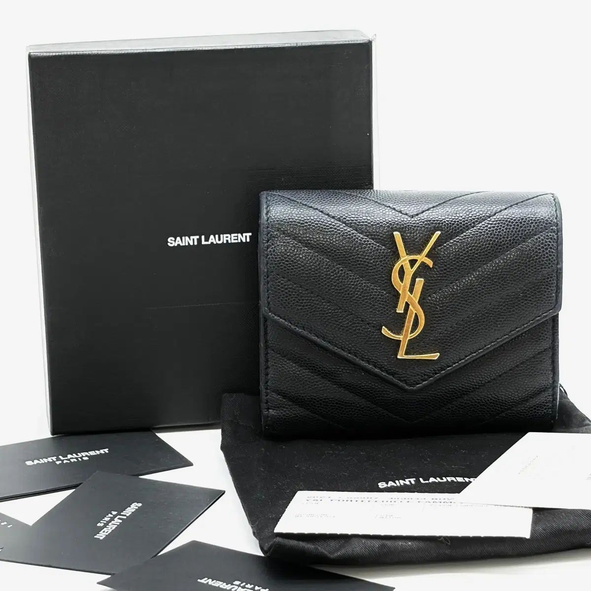 Saint Laurent サンローラン マトラッセ 3つ折り財布 ブラック (403943)