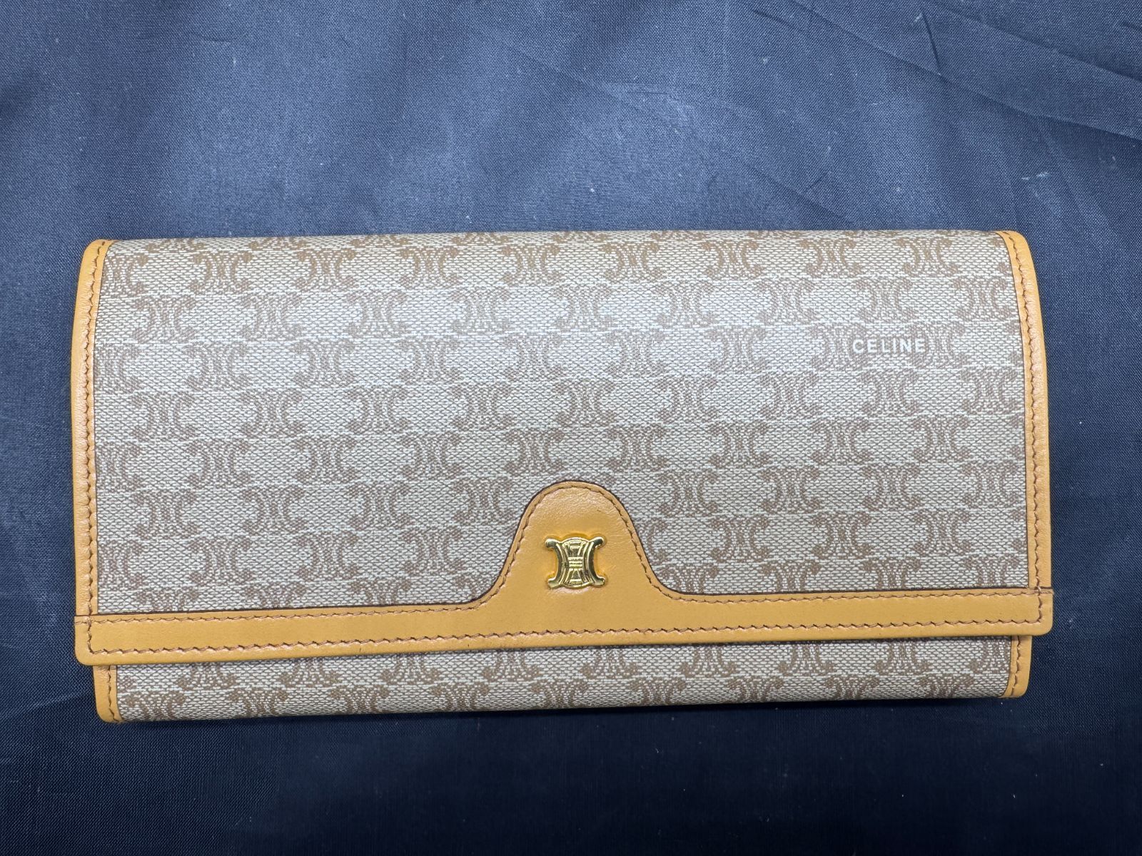 セリーヌ 　 長財布 B26061621