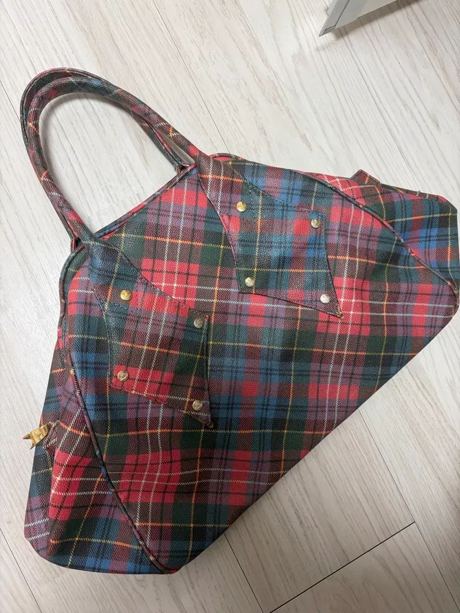 タータンチェック ショルダーバッグ VIVIENNE WESTWOOD トートバッグ