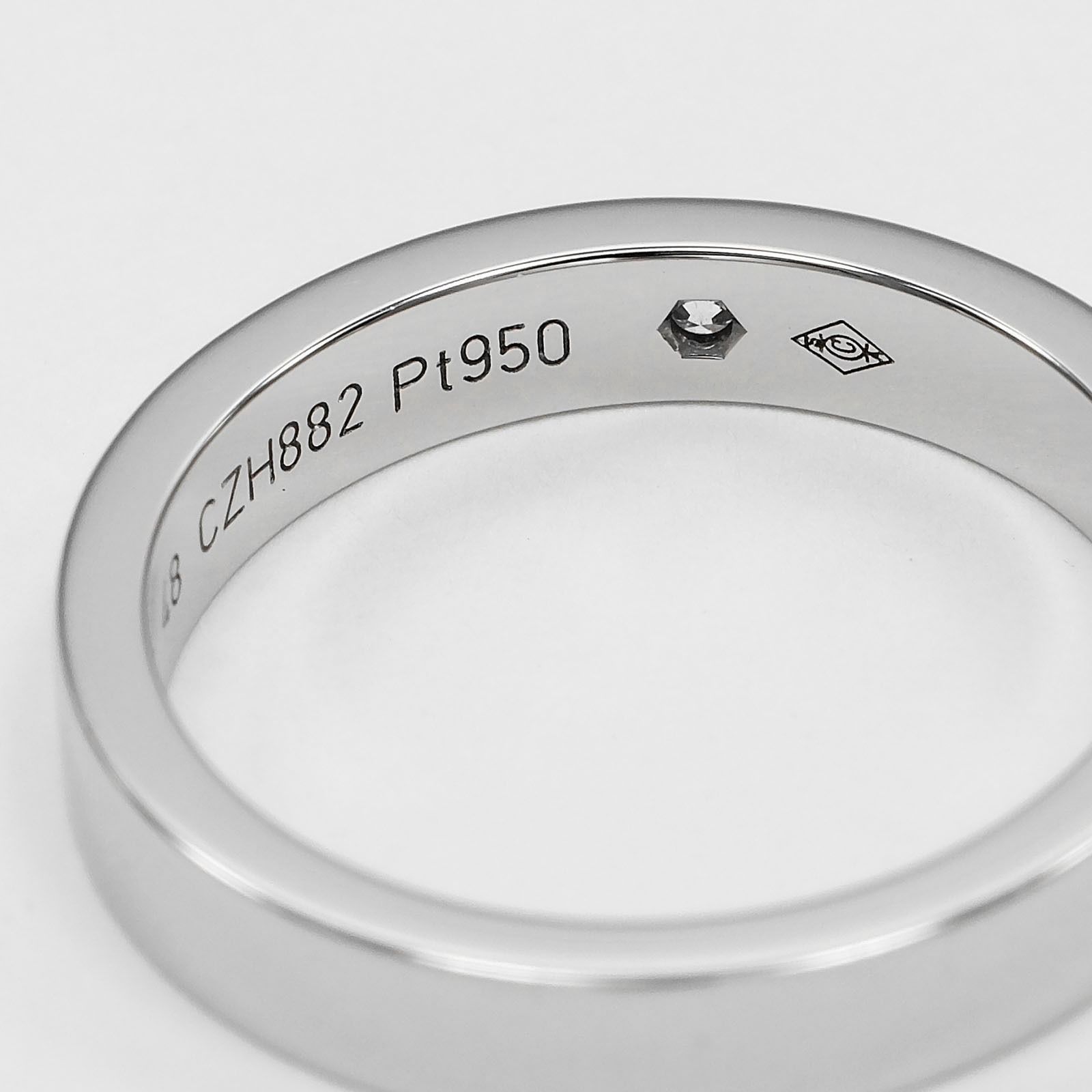 CARTIER】カルティエ Cドゥ カルティエ エングレーブド Pt950プラチナ