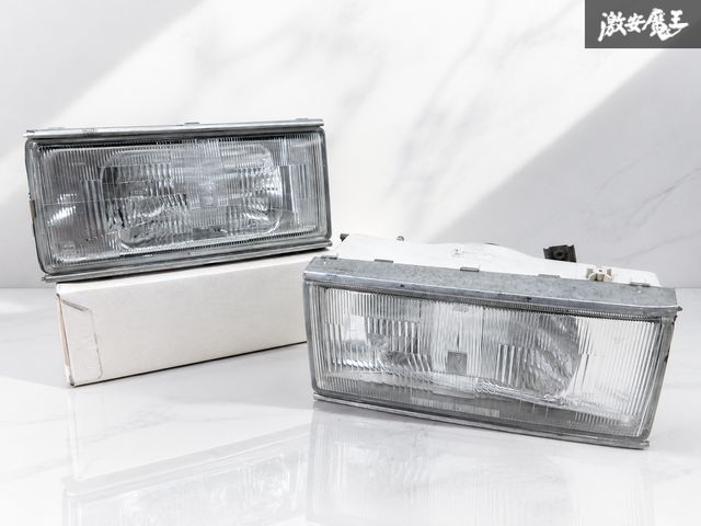 良品!!】 NISSAN 日産 純正 Y30 セドリック 前期 ハロゲン ヘッド