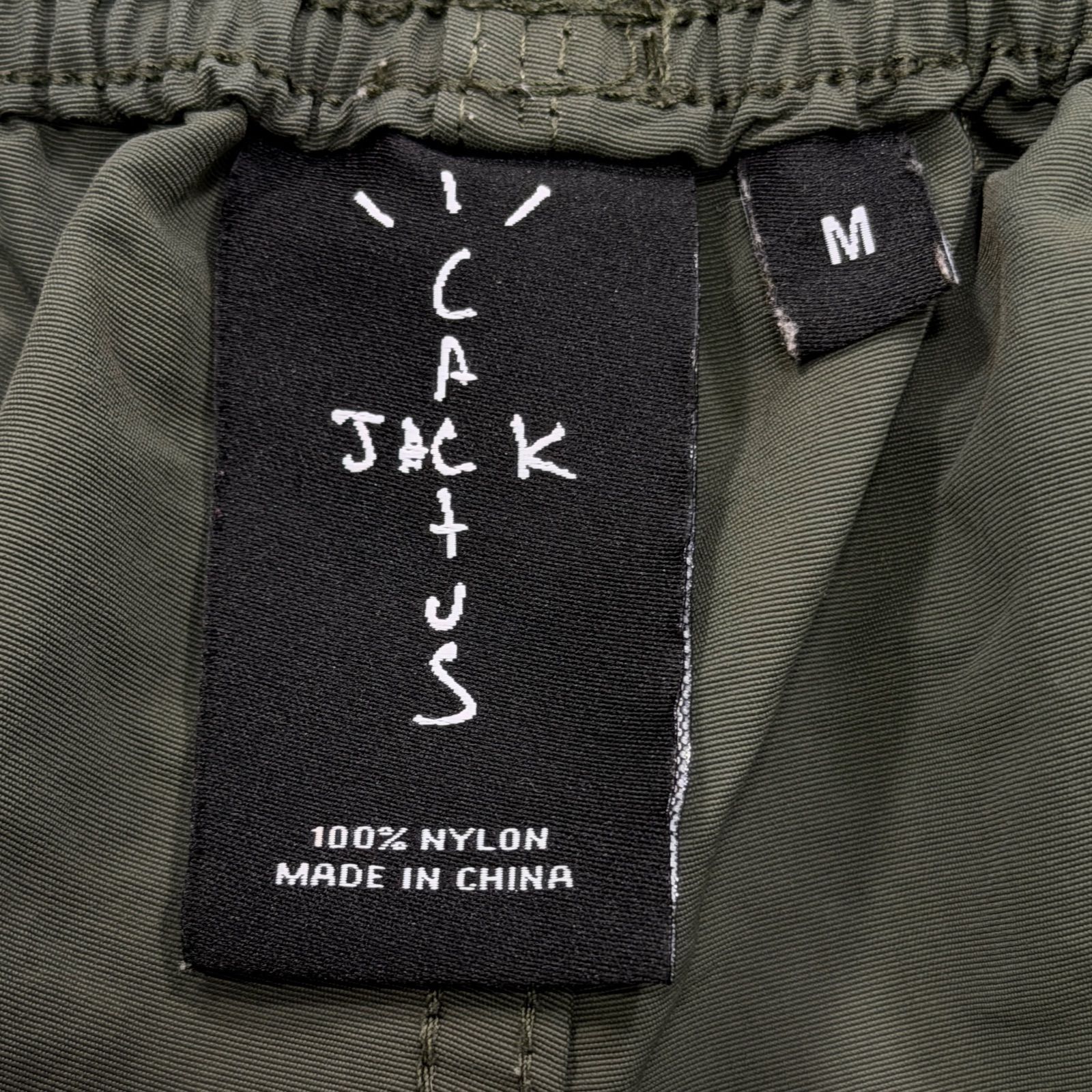 美品 Travis Scott Fragment Cactus Jack Eagle Logo Shorts Olive