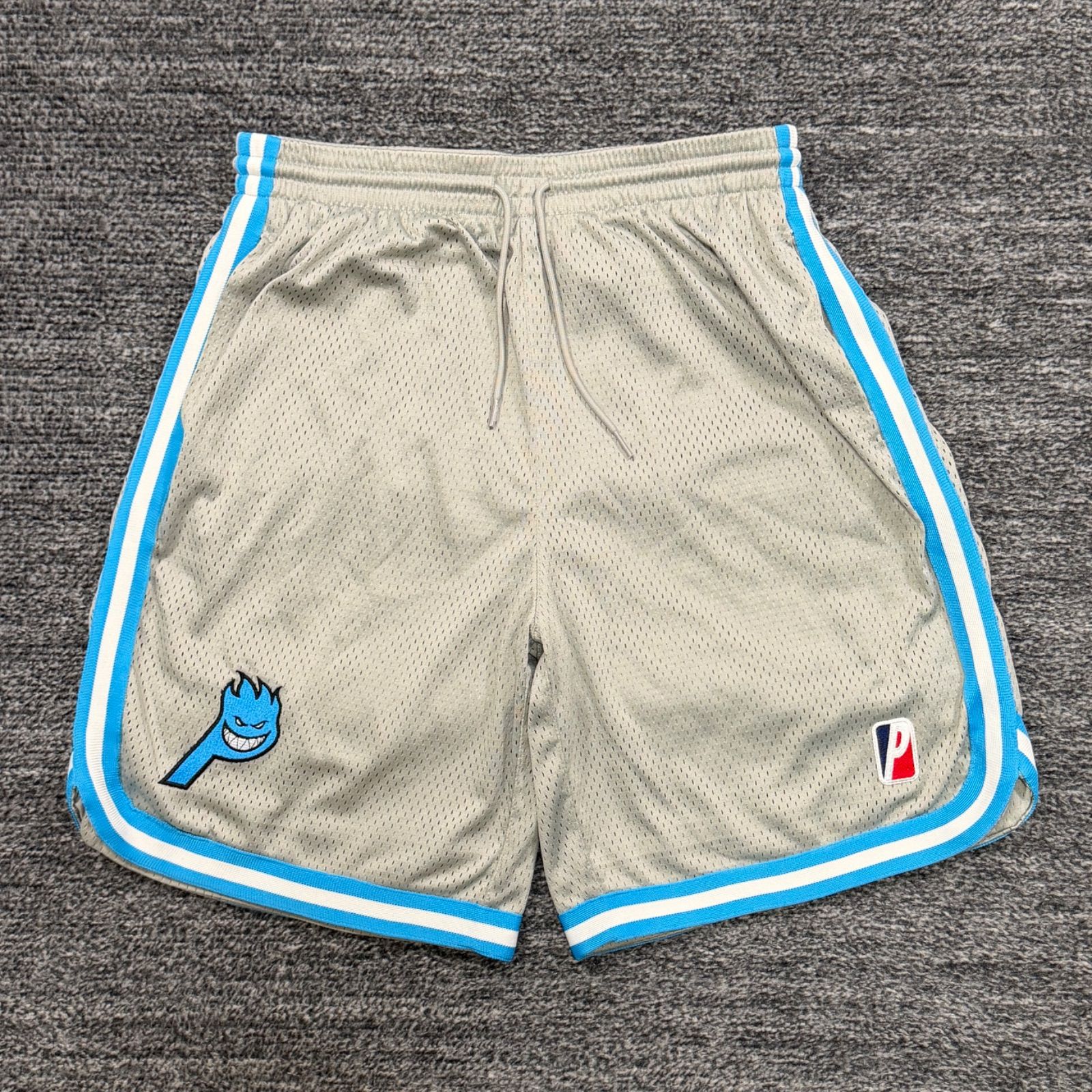 美品 Palace Spitfire BasketBall Short M パレス スピットファイヤー バスケットボール ショート パンツ グレー