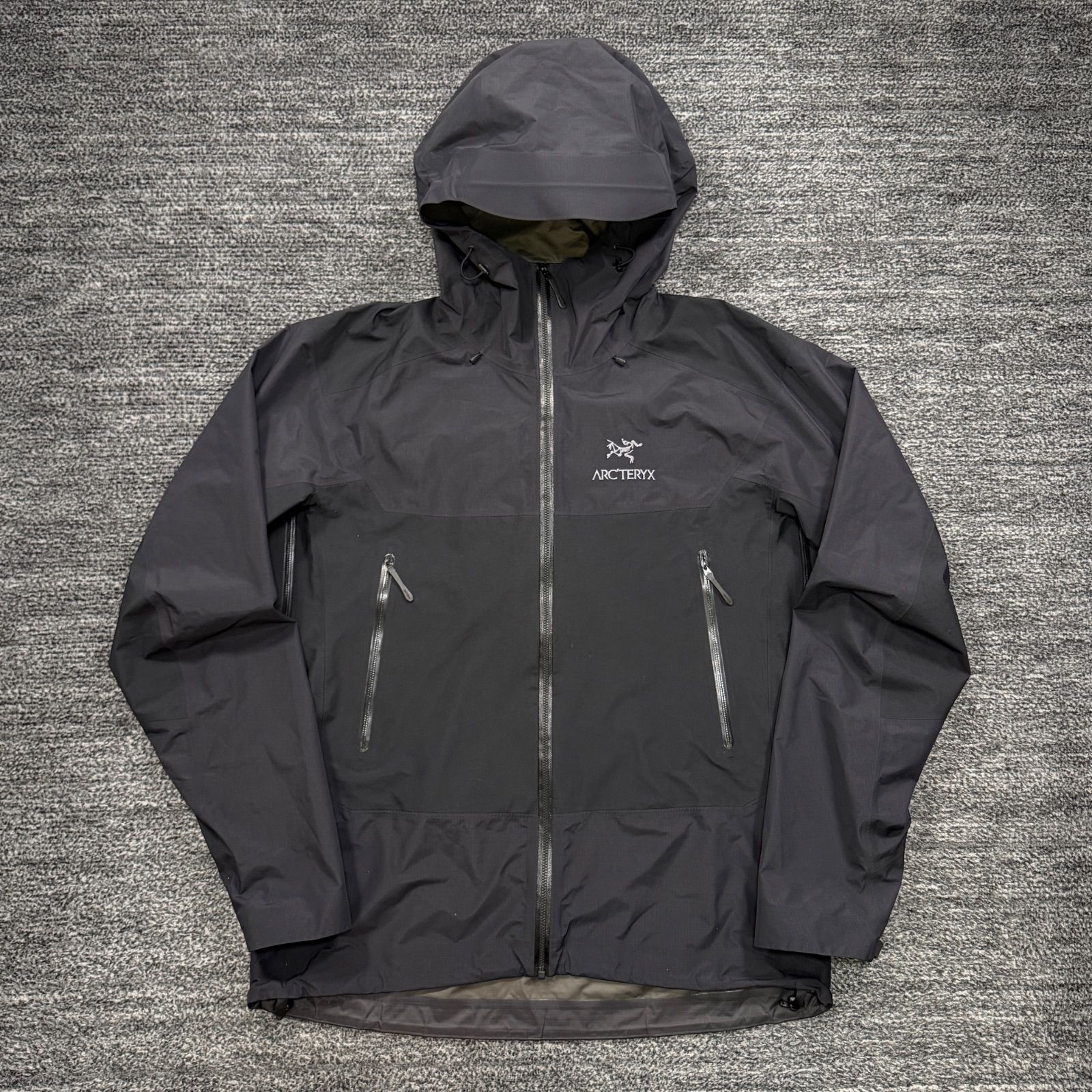 美品 ARC'TERYX BETA SL HYBRID JACKET Black L アークテリクス ベータ ハイブリッド ジャケット ブラック