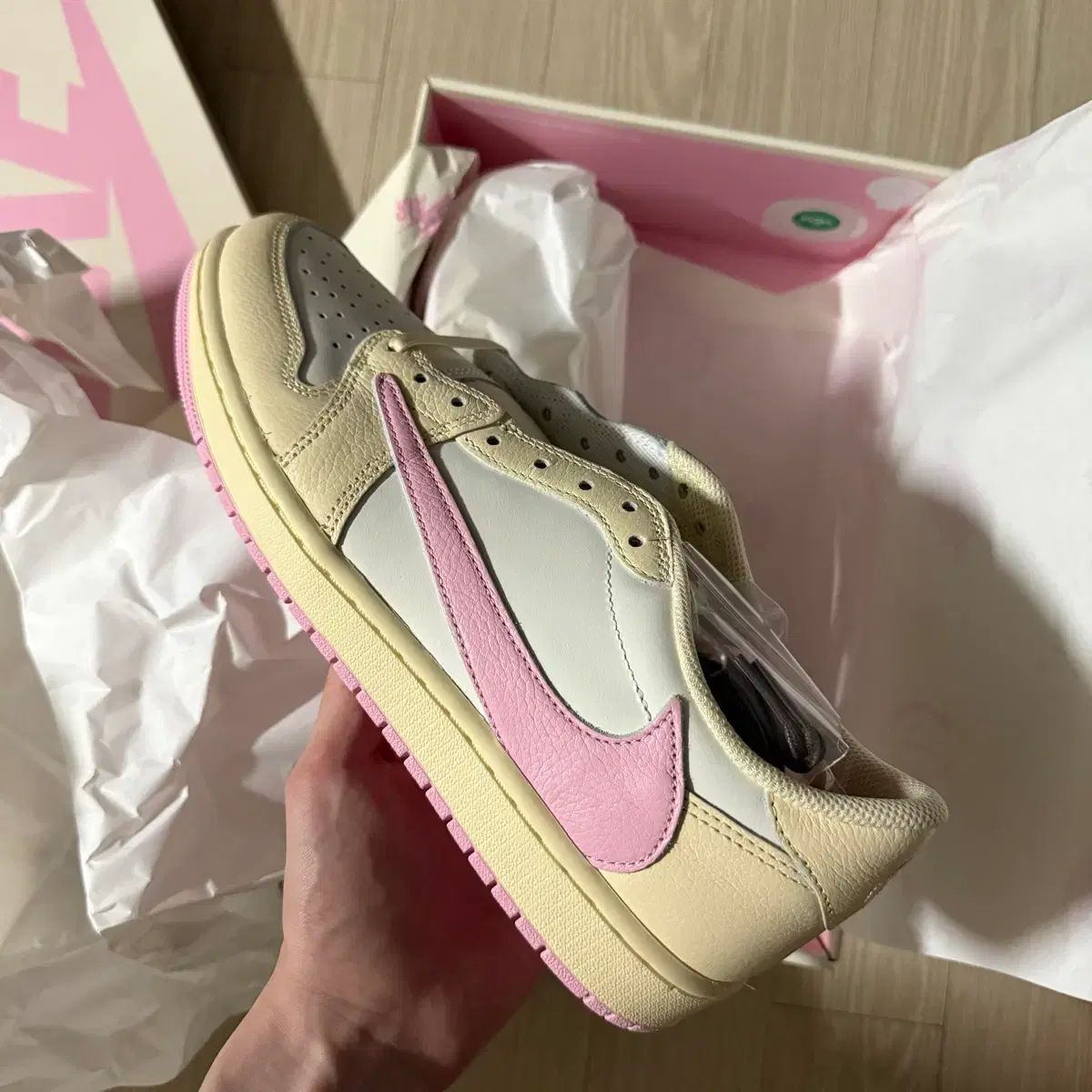 (新品) NIKE スコット チュール ピンク 出品